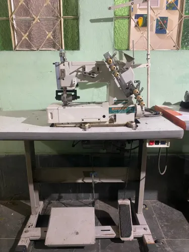 Máquina de costura
