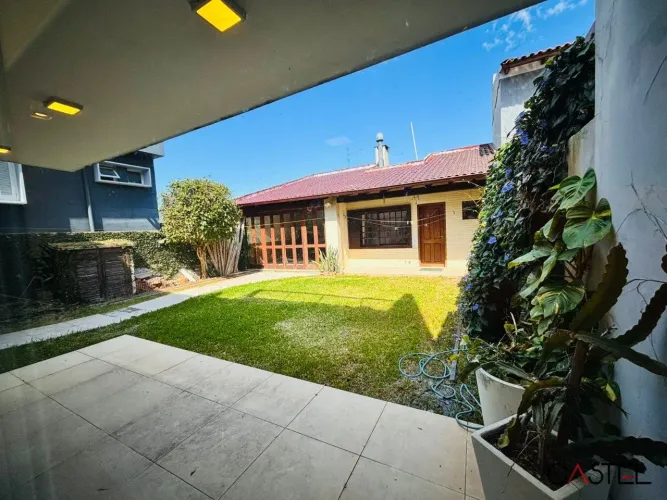 Casa em Condomínio fechado na zona sul