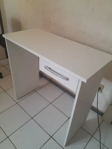 ESCRIVANINHA COM GAVETA