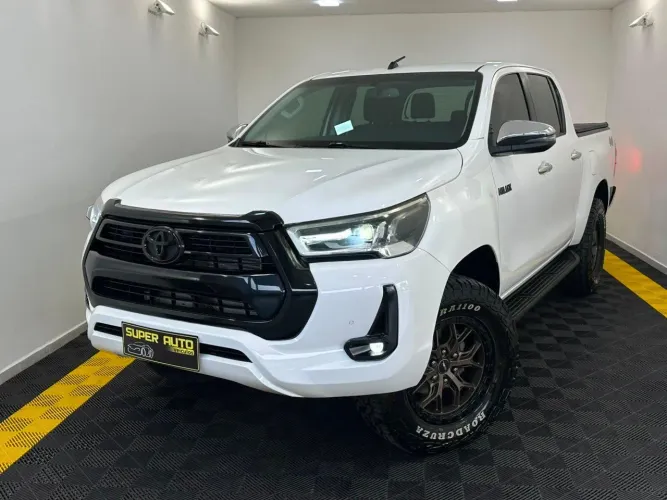Toyota Hilux CD SRV 4X4 2.8 TDI Diesel Aut. 2024