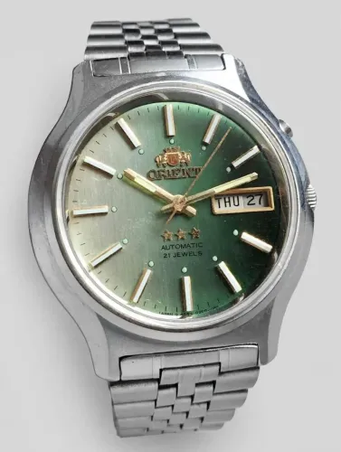 Modelo: Orient 3 Estrelas Automatic Crystal 21 Jewels , vintage 