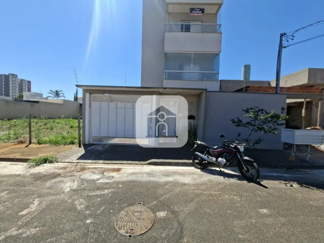 Apartamento para locação no bairro Novo Mundo