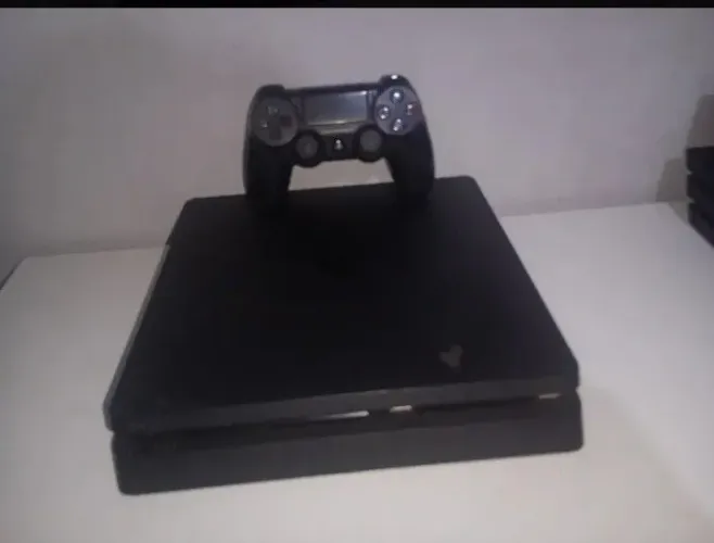 Ps4 500 GBS + Horizon zero down