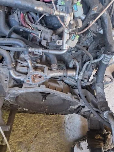 Caixa de marcha da capitiva.