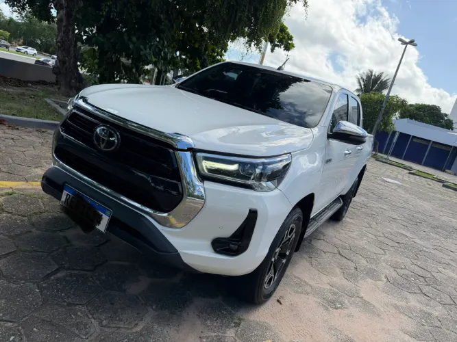Toyota Hilux CD SRX 4X4 2.8 TDI 16V Diesel Aut. 2021