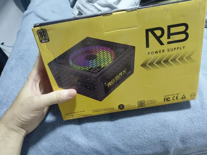 Fonte RBBRX 650w 80Plus RGB