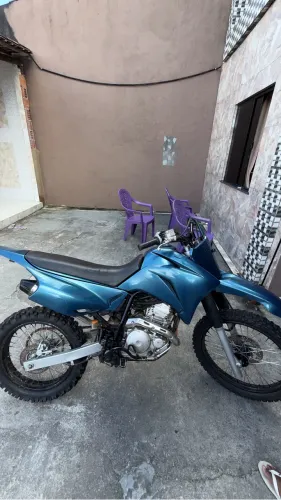 Vende se Lander 2008 para trilha moto sem detalhes pega e ser feliz chama no zap