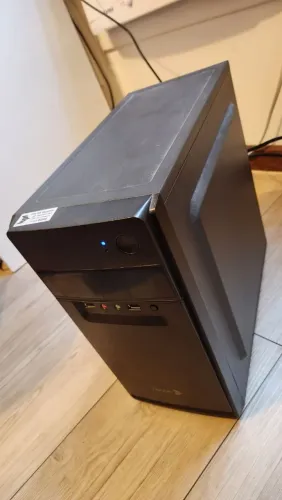 PC Desktop Deutel - AMD Athlon 3000G, 8GB RAM, Windows 10 - Wi-Fi