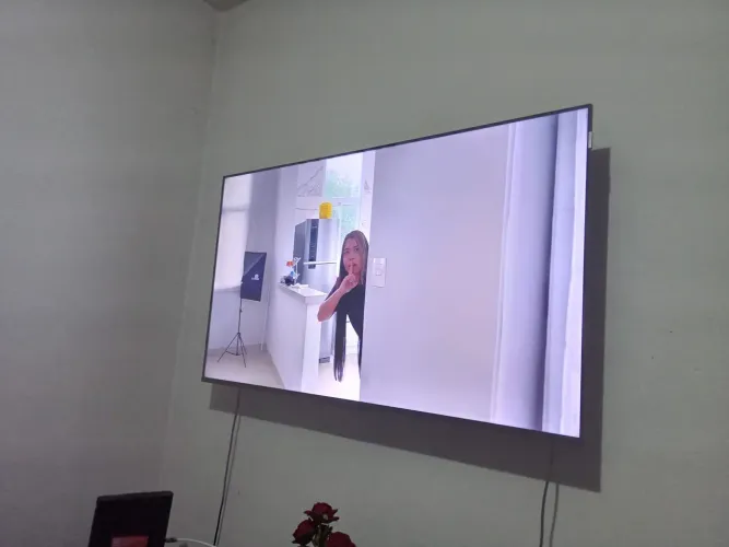 Smart tv 55" tcl 4k Qleed semi nova