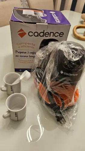 Cafeteira Cadence Nova