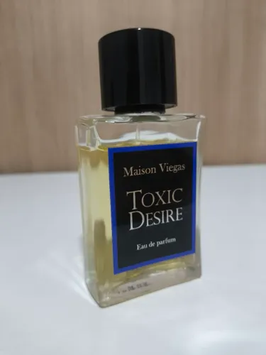 Perfume toxic Desire da Maison Viegas