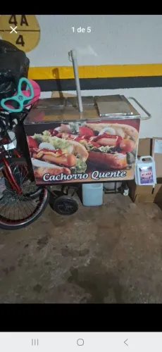 Carrinho de cachorro quente 