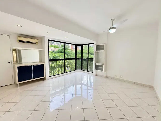 Apartamento : / Residencial / Botafogo