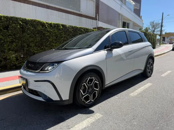 BYD Dolphin Plus (Elétrico) 2025