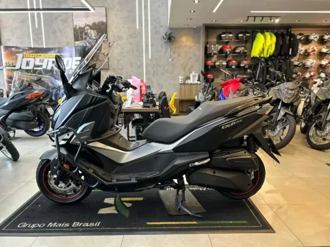  DAFRA CRUISYM 300 ABS 2024/2024  7.200km-ss