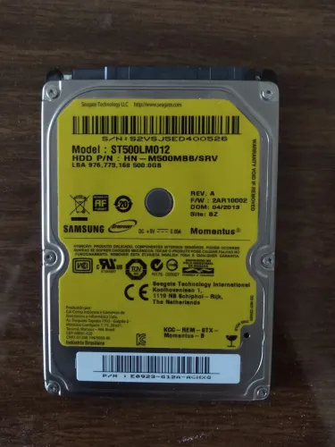 HD de 512GB, com case de brinde para usar como HD externo