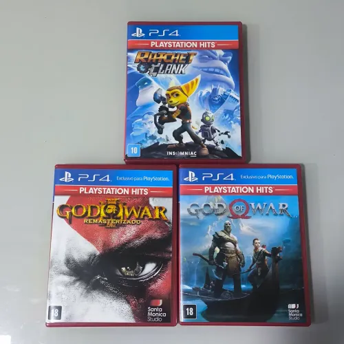 Três jogos PS4