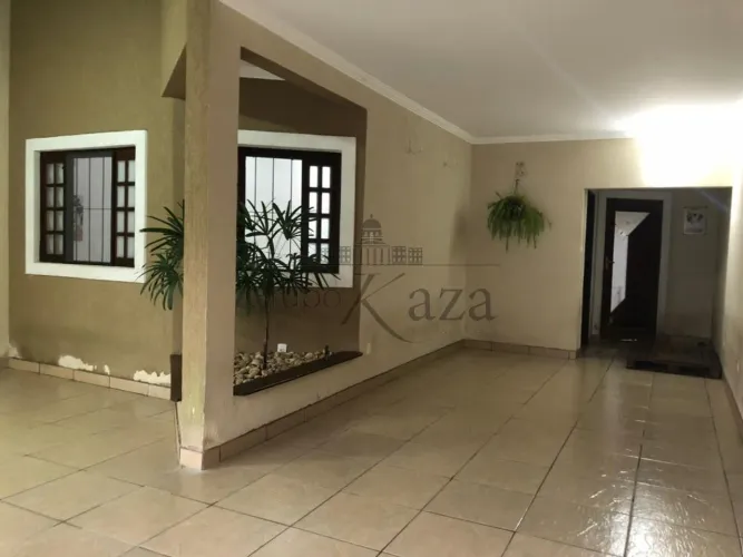 Casa Sobrado em Jacareí
