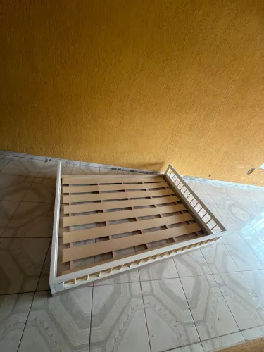 Cama montessoriana casal