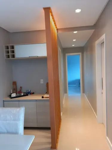 Apartamento mobiliado com suíte e closet no Ed. Reserva Ibiapaba R$ 5.000,00