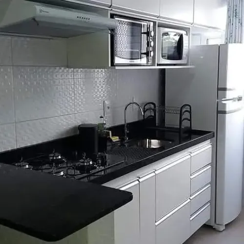 Marceneiro e montador de moveis 
