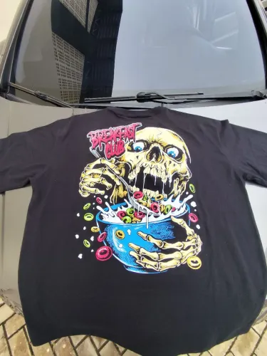 06 Camisa Oversized Berserk XG