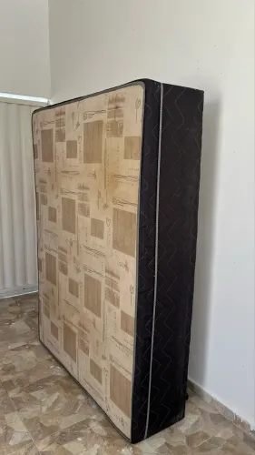 Vendo cama de casal