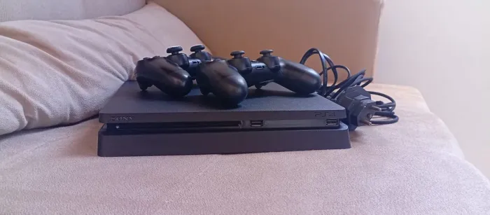 Ps4 Slim