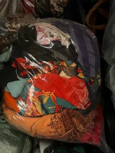 Saco de roupas feminina para garimpo/venda