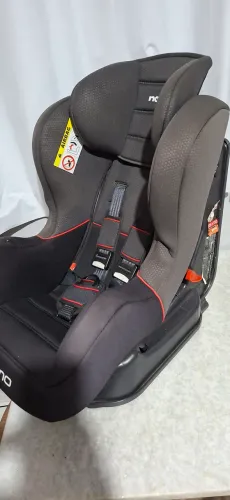 Cadeirinha para automóvel
