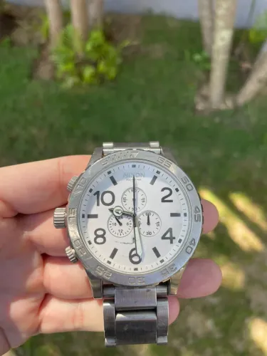 . Relógio Nixon Chronograph 300M