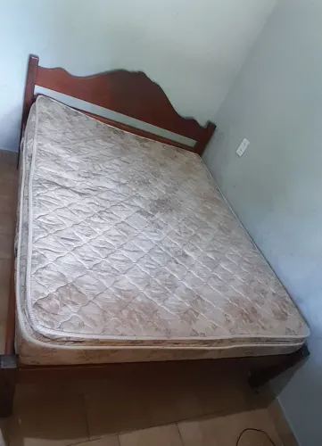 Cama de Casal com Colchão