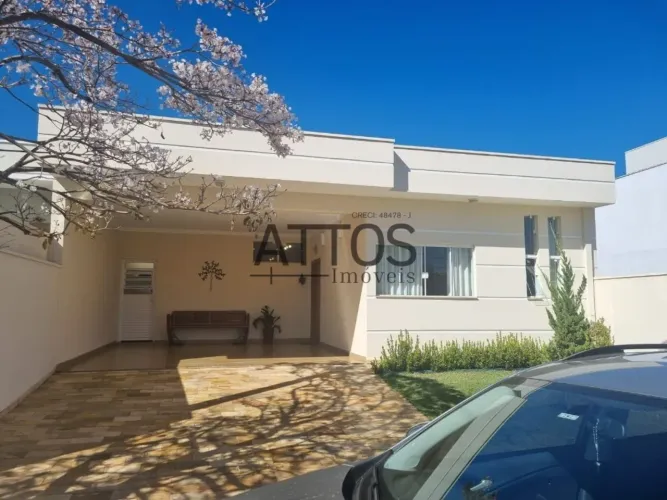 Casa à Venda no Bosque de São Carlos - Conforto e Estilo