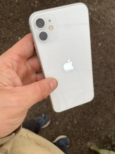 iPhone 11 128GB 