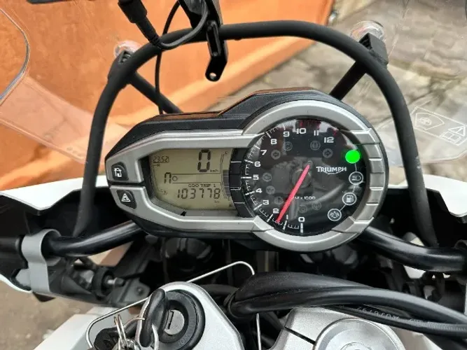 Triumph Tiger 1200 Explorer XC ÓTIMO ESTADO