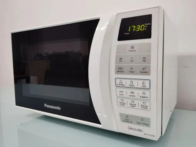 250,00 JA É O MENOR PREÇO PANASONIC 21L CONSERVADO REVENDO