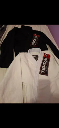 Truda tradicional preto A1