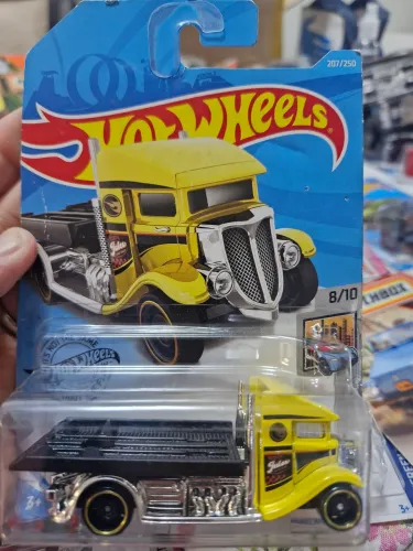 HOT WHEELS - METRO SERIES - FAST BED HAULER - 8/10 - 207/250