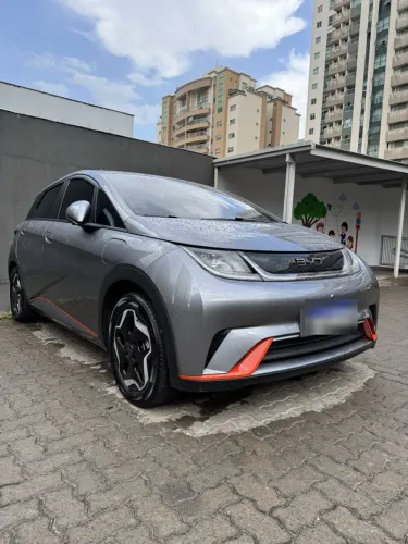 BYD Dolphin EV (Elétrico) 2026