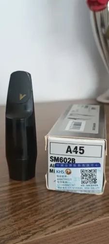 Boquilha Sax Alto Vandoren Jumbo Java A45 SM602B (Usada)
