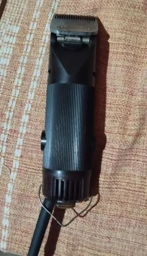 Máquina de tosar Oster 4F