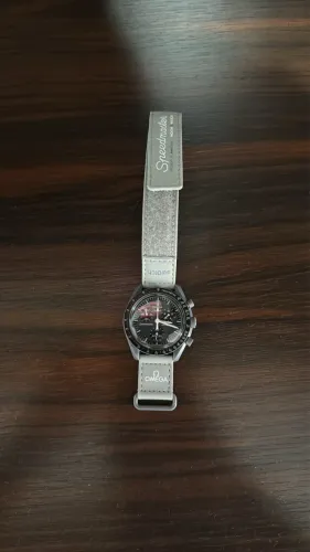 Relógio Omega by Swatch