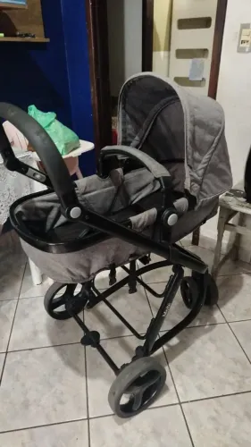 Carrinho de bebê Moisés