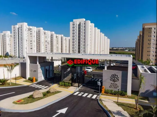 Apartamento com 2 dormitórios para alugar, 58 m² por R$ 2.055,00/mês - Jardim das Colinas