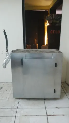 Balcão refrigerado, freezer, cervejeira 3 portas
