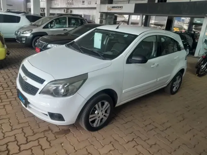 Chevrolet Agile LTZ 1.4 MPFI 8V Flexpower 5P 2013