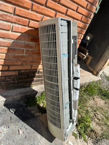 Ar Condicionado Daikin 21.000 BTUs - Condensadora e evaporadora