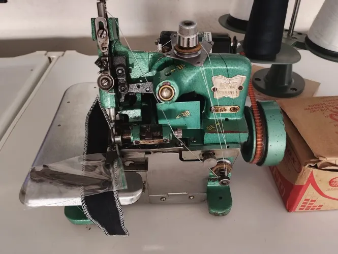 Máquina de costura overloque portátil butterfly revisada com garantia!