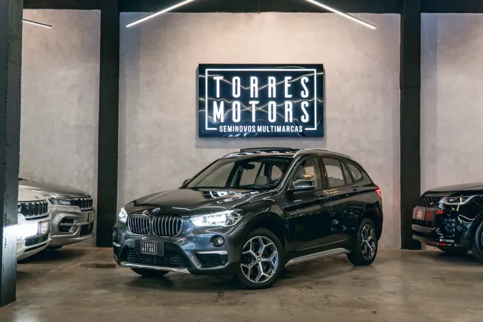 BMW X1 Sdrive 20I X-line 2.0 TB Active Flex 2019