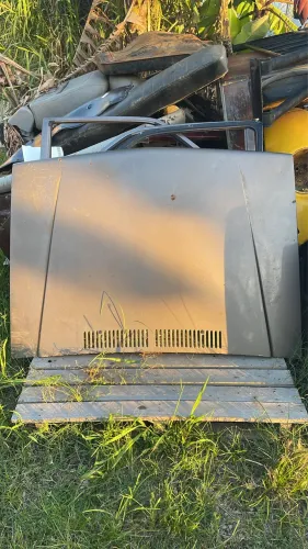 Vendo Capo VW Gol/Parati/Saveiro até 1990, como está nas fotos.   